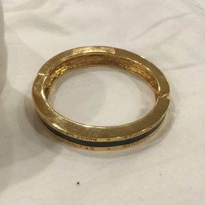 ST JOHN Jewelry - St John Bangle Bracelet ST JOHN Jewelry - St John Bangle Bracelet